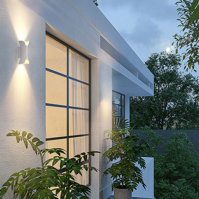 Noxel Curved Outdoor Wall Mounted Led Lamp - Neutralighting