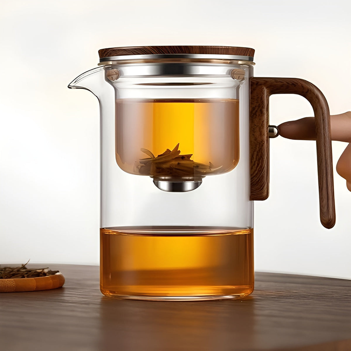 Glass Teapot with Wooden Handle Heat-Resistant Elegant Design