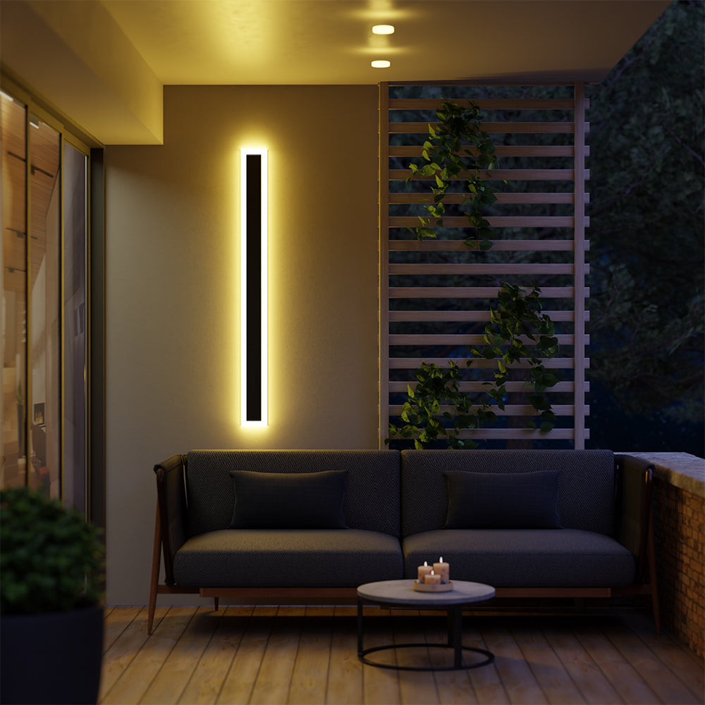 Vynn Linear Outdoor Wall Lamp - Neutralighting