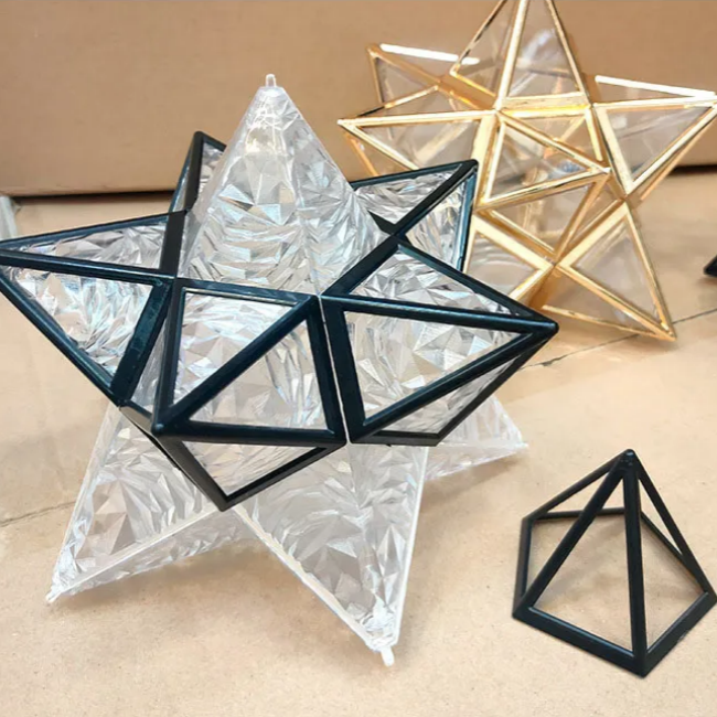 StarGlow LED Ceiling Lamp | Star-Shaped Flush Mount Light