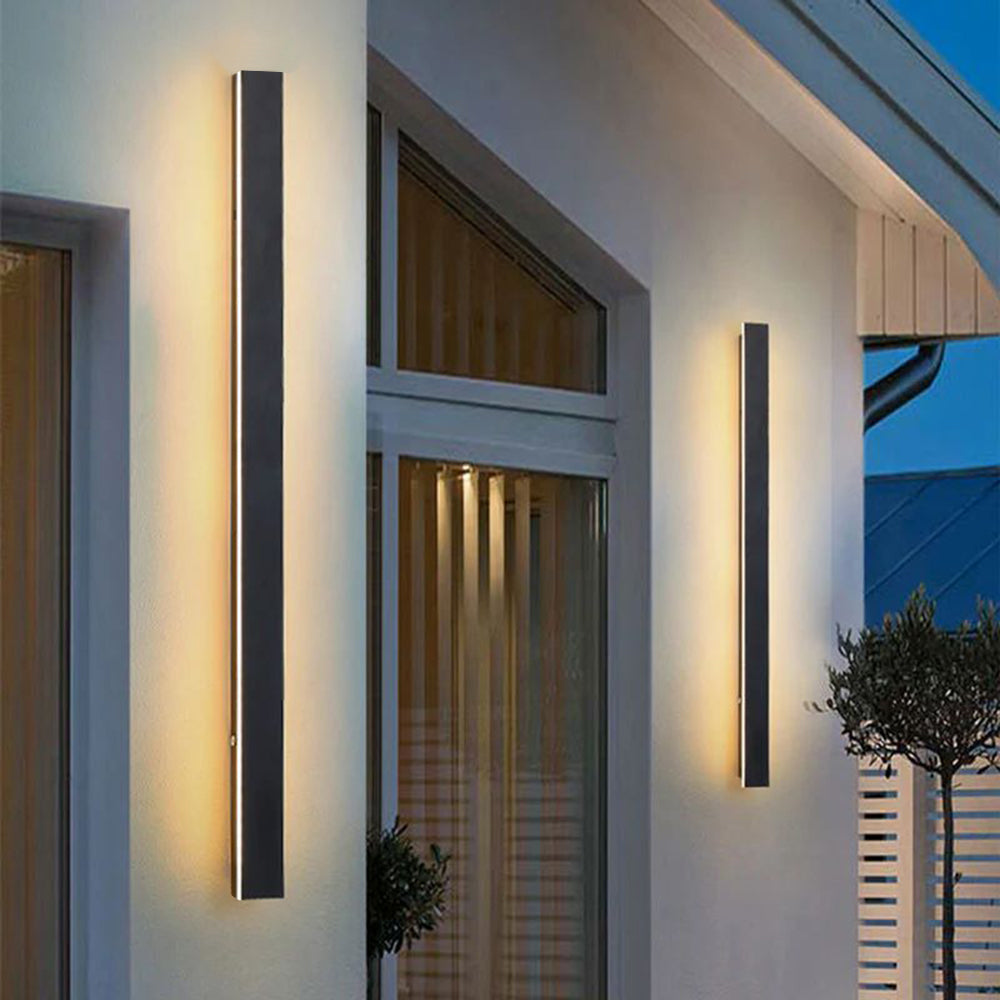 Silex Linear Outdoor Wall Lamp - Neutralighting