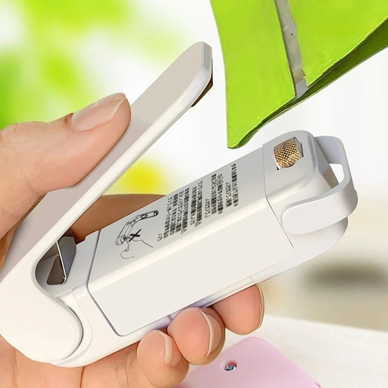 Mini Heat Bag Sealer – Portable Food Sealing Machine for Fresh Storage