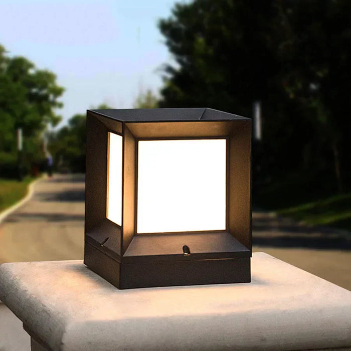 LumiGate Outdoor Standing Lamp | Modern LED Gate & Driveway Light