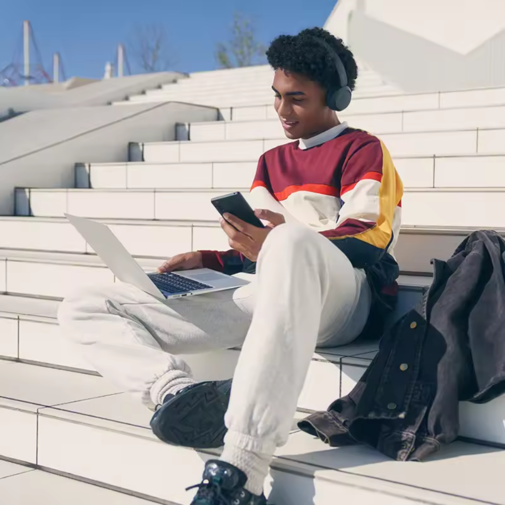 Wireless Bluetooth Headphones Long Battery Life Clear Sound