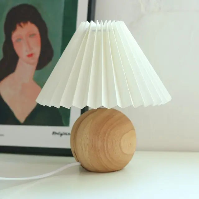 HeritageGlow Vintage Table Lamp | Retro Nightstand Lamp with Pleated Shade