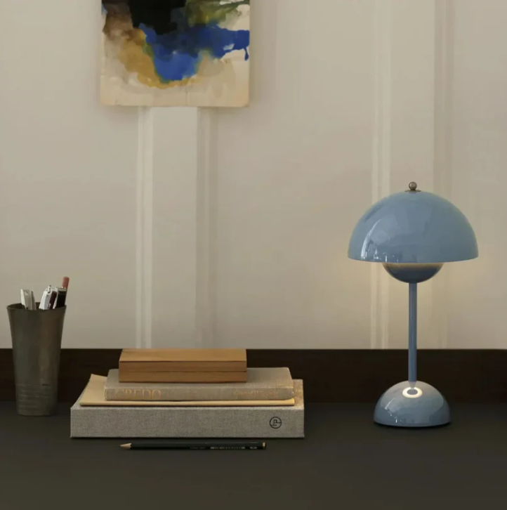 Contemporary Touch Table Lamp – Modern Dimmable Bedside LED Light