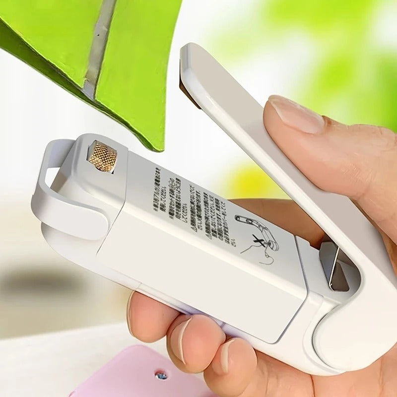 Mini Heat Bag Sealer – Portable Food Sealing Machine for Fresh Storage