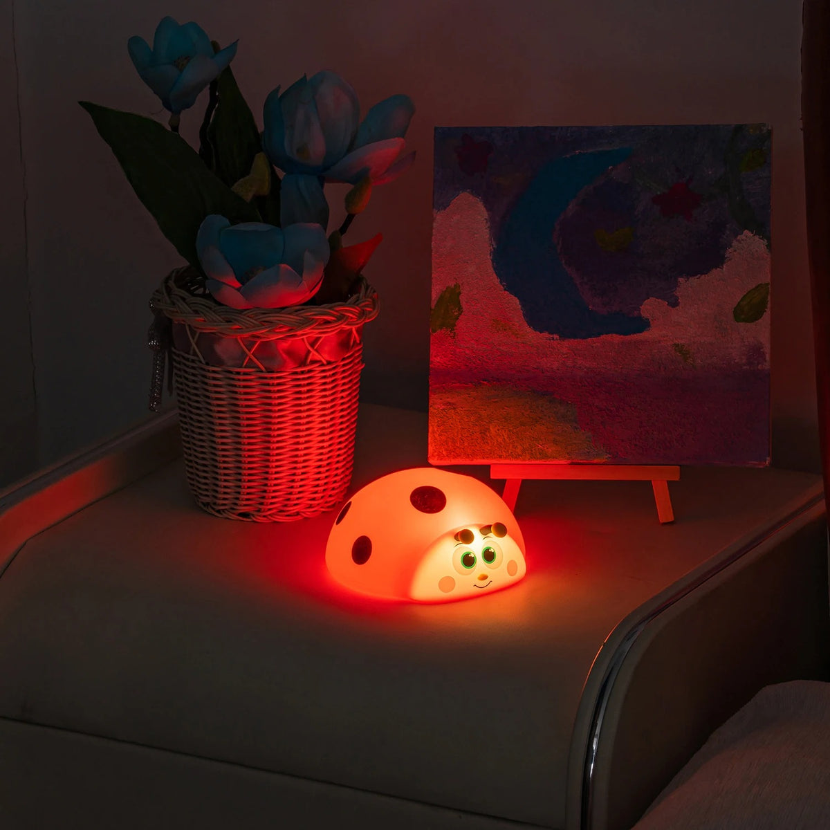 Capybara Touch Night Light