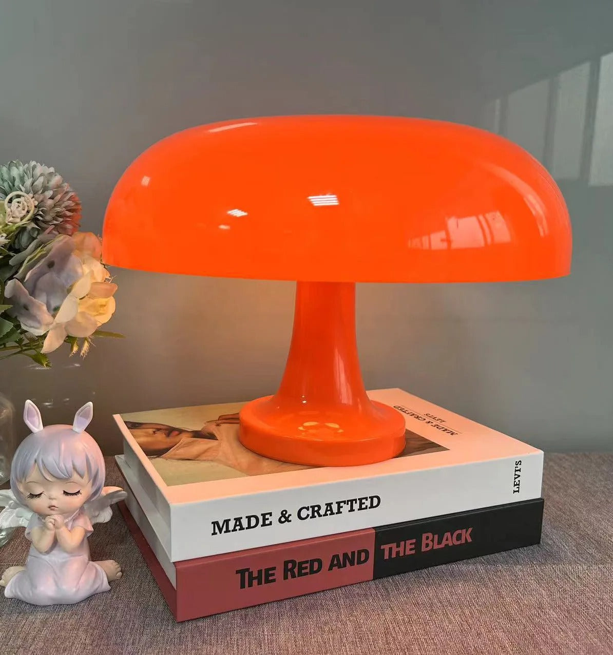 Classic Mushroom Table Lamp with Bauhaus Design